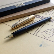 1980s Vintage Pilot G Super 300G R14K 14K Gold Nib Fountain Pen