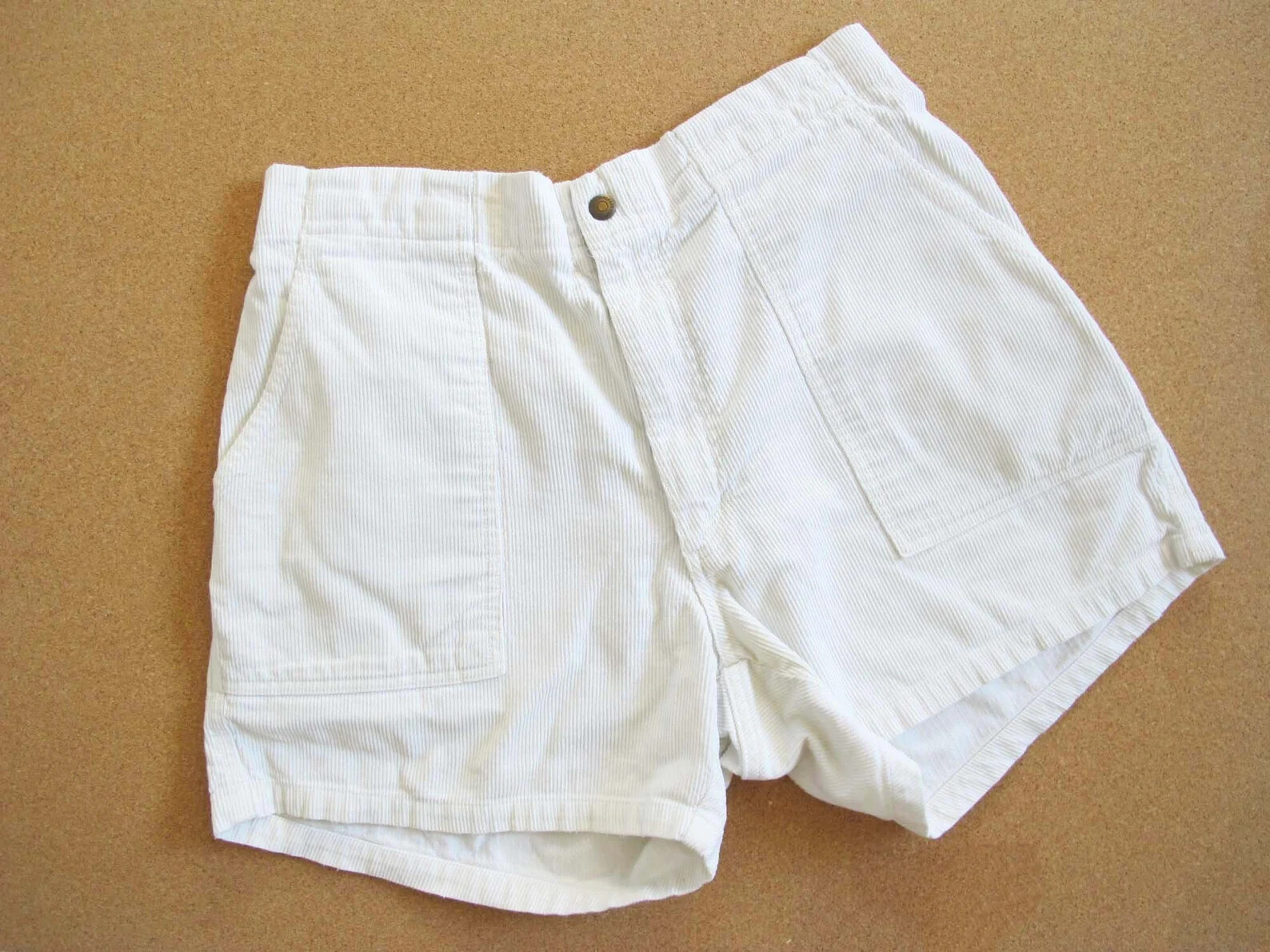 Vtg 90s White Towncraft Corduroy Shorts 