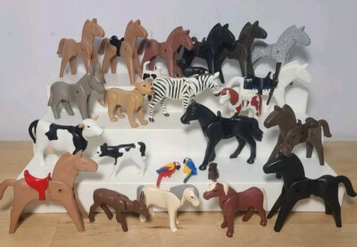 LOT Of Vintage Playmobile Animals Farm Wild Pets Horses Cats Parrots    (T4)