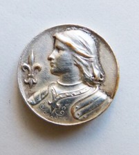 Coulant passant pendentif  Jeanne d'Arc bijou ancien vers 1900