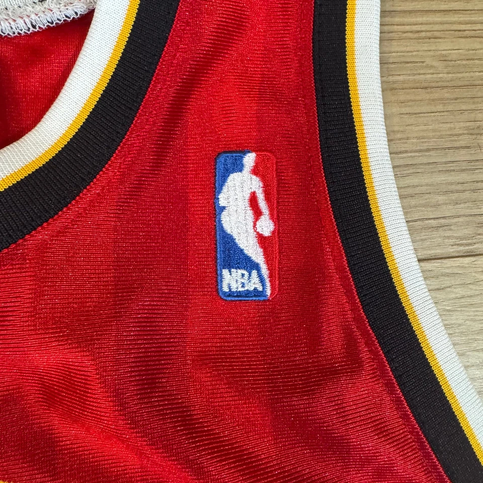 Camiseta Auténtica Vintage Campeón NBA Atlanta Hawks Shareef Abdur Rahim Foto 3 de 4