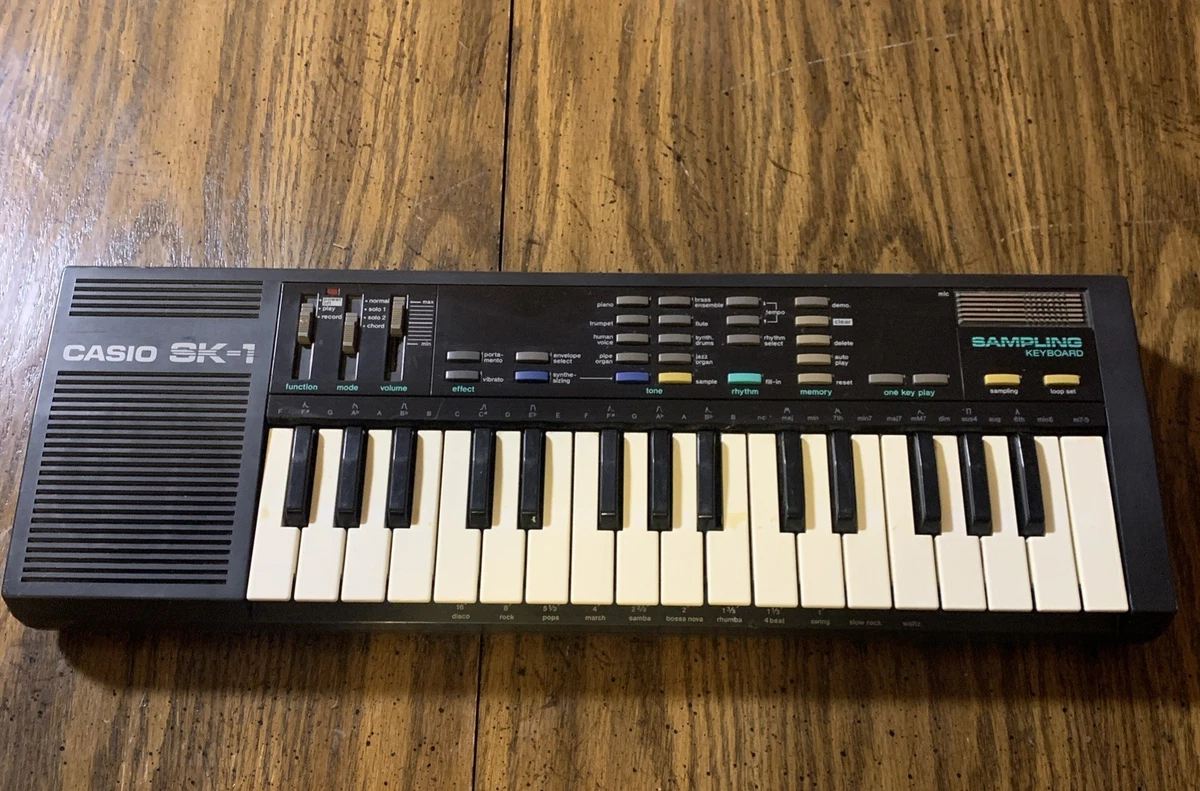 Casio SK-1 Portable 32 Key Sampling Keyboard | eBay
