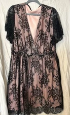 SHEIN Curve Size 2XL Black Lace with Pink Underlay