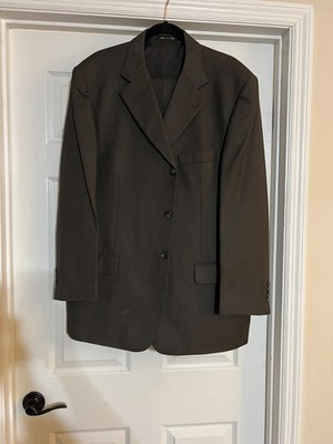 Roberto Villini 2 piece suit. Jacket 46R Pants 41x41