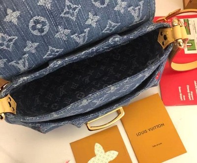 LOUIS VUITTON x Takashi Murakami M13680 Sunset Cherry Shoulder bag