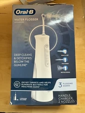 Oral-B Water Flosser Advanced Portable Oral Irrigator Handle