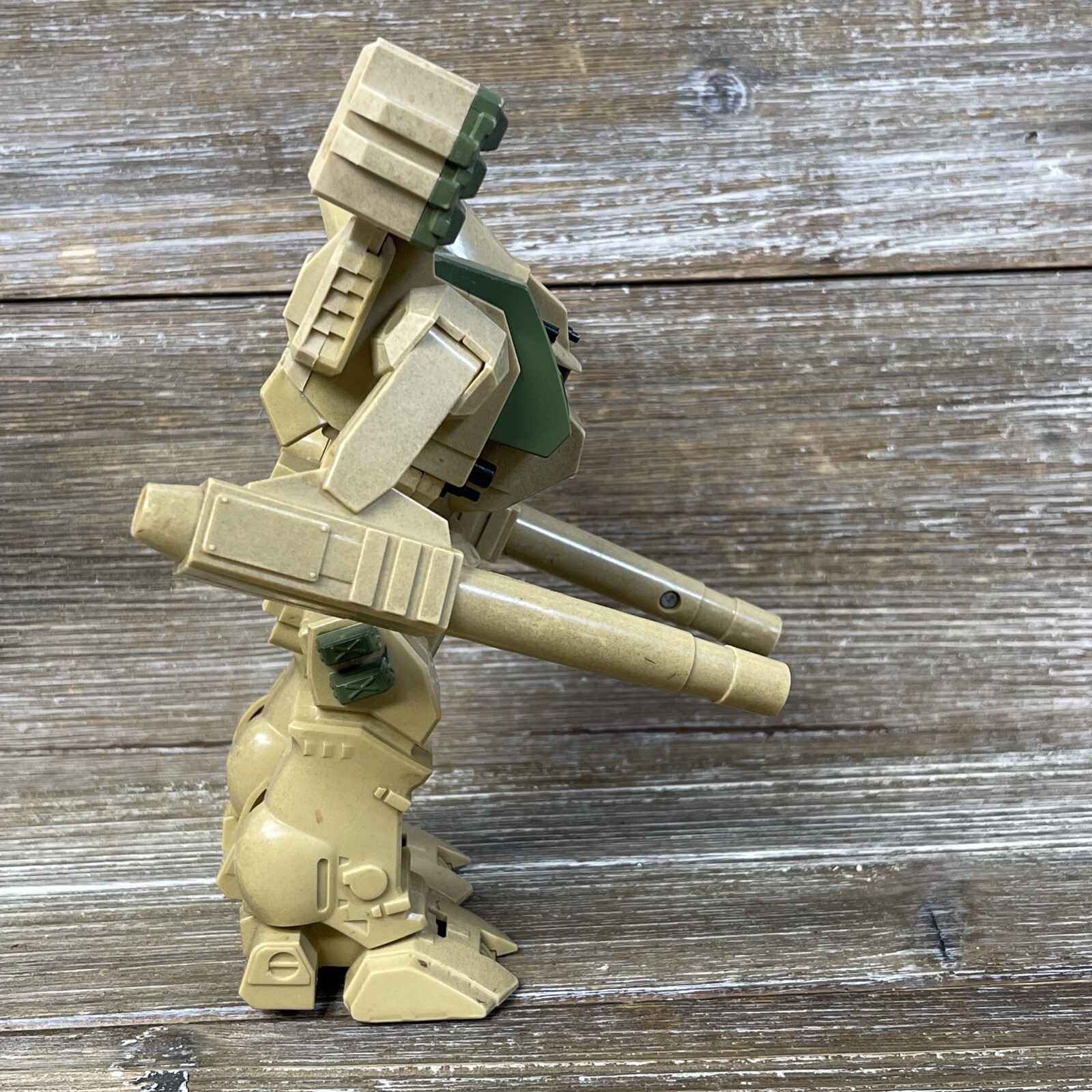 threeA WWR THE SHITTY 9 シッティー9 フィギュア