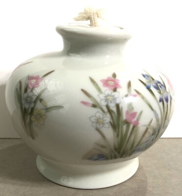 IRIS SAN FRANCISCO Takahashi Oil Fragrance Defuser Porcelain W/ Flowers EUC