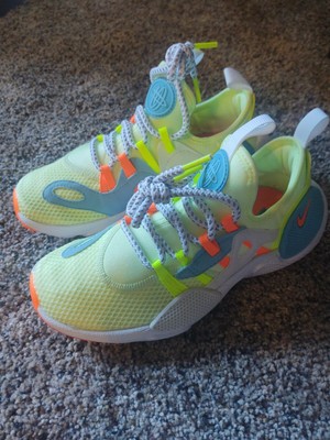nike huarache size 2.5
