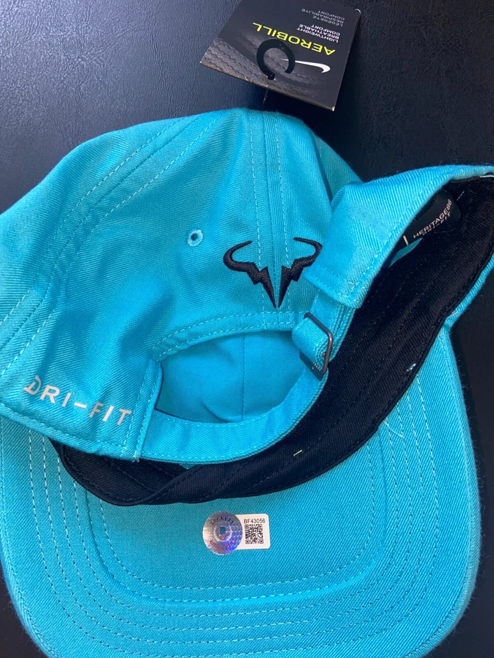 Boné Nike assinado por RAFA RAFAEL NADAL FRANCÊS ABERTO EUA WIMBLEDON AUSTRALIAN BAS - Imagem 2 de 3