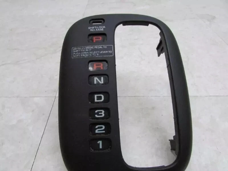 Tapicería de palanca de cambios VERONA 2004 2006 Suzuki placa de palanca de cambios bisel cubierta OEM Foto 2 de 4