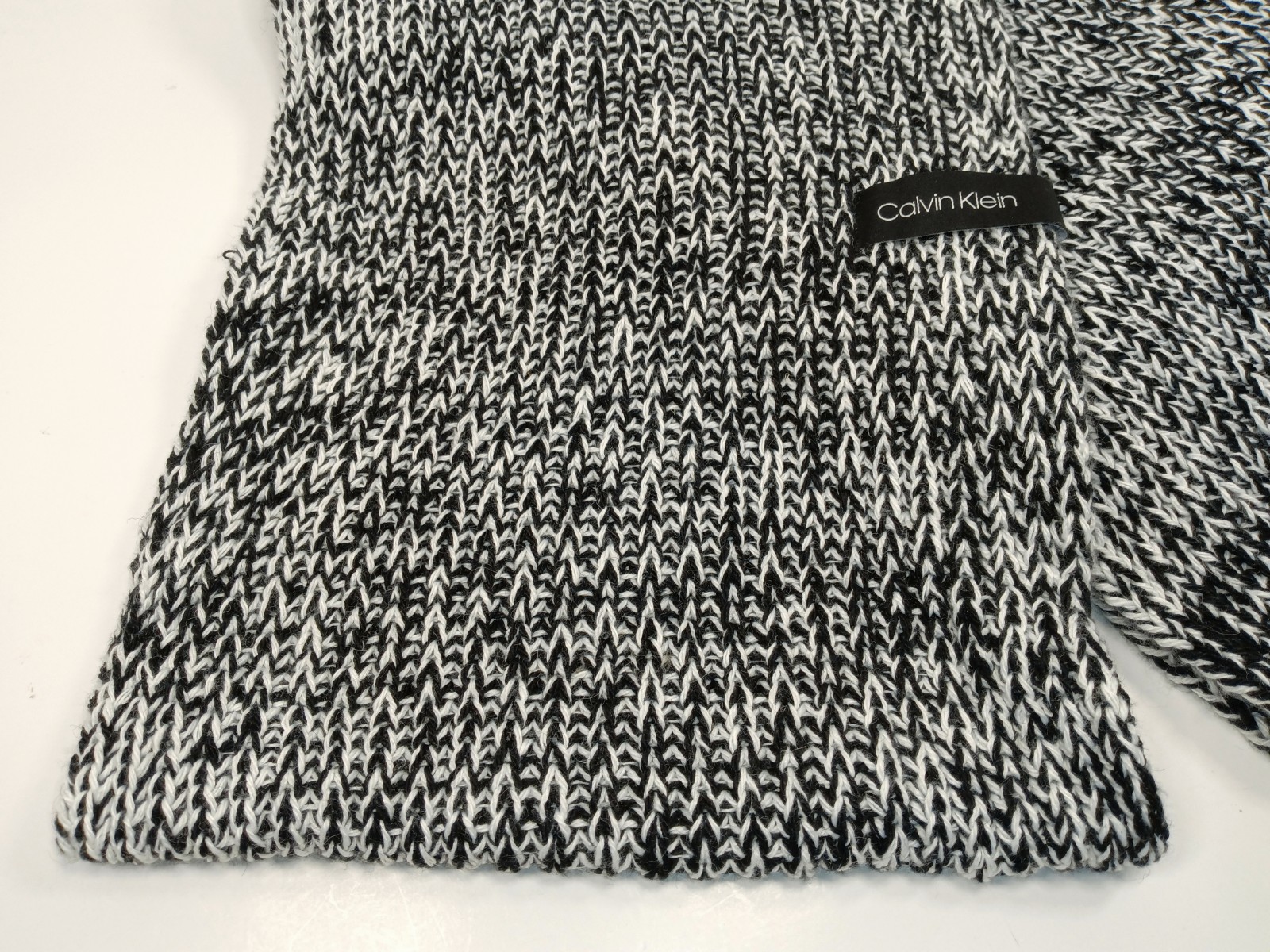 Calvin Klein Infinity Scarf Crochet Pattern Black… - image 3