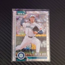 Topps 2026 Series 1 Parallel Bryan Woo #62 Seattle Mariners Baseball Card