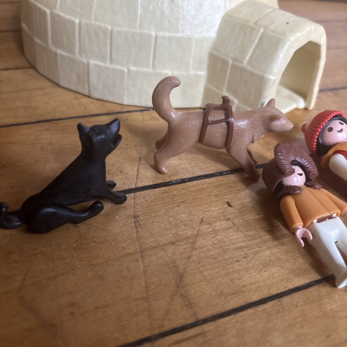 プレイモービル　3465 エスキモー 3465 Polar Eskimo Igloo Playset Playmobil With Box 80s - Etsy