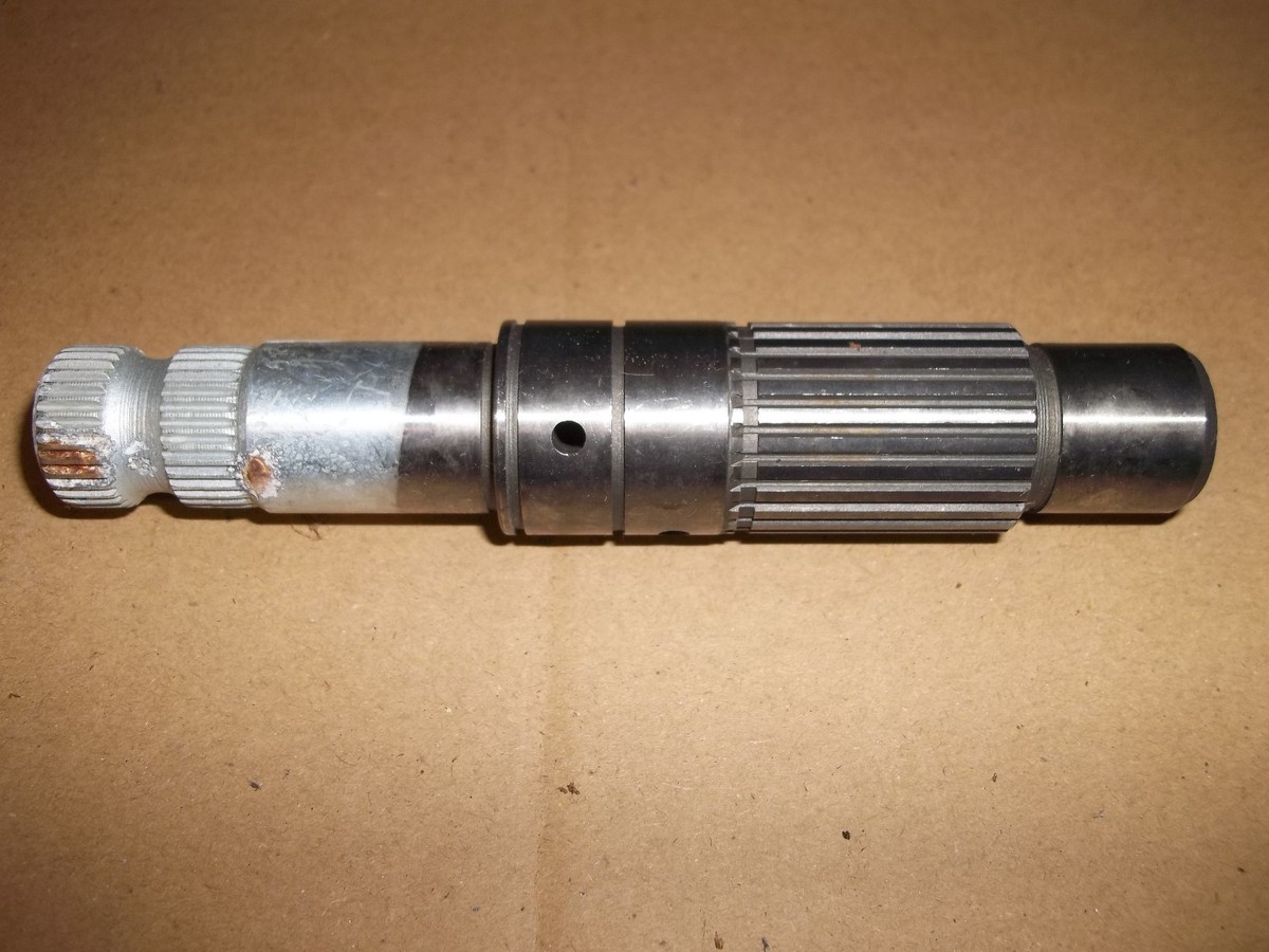 YAMAHA DT250 DT400 NOS OEM KICK STARTER AXLE SHAFT DT 250 400 1M1