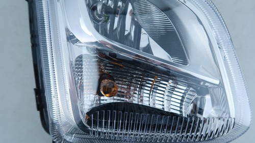 OEM | 2018 - 2020 Chevy Equinox Halogen Fog Light (Right/Passenger) - Picture 2 of 8