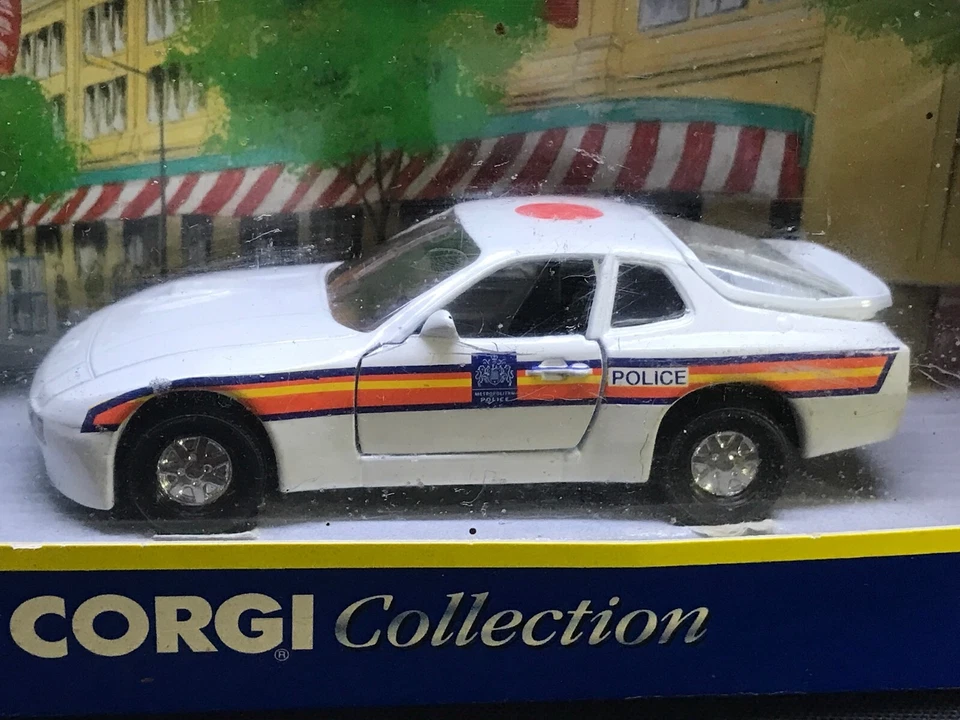 Corgi Collection Police Porsche 944 Diecast Collectable - Image 2 of 4
