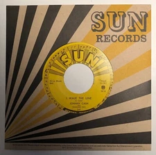 Johnny Cash / I Walk The Line & Get Rhythm / 2013 SUN 7" 45 / Mint!