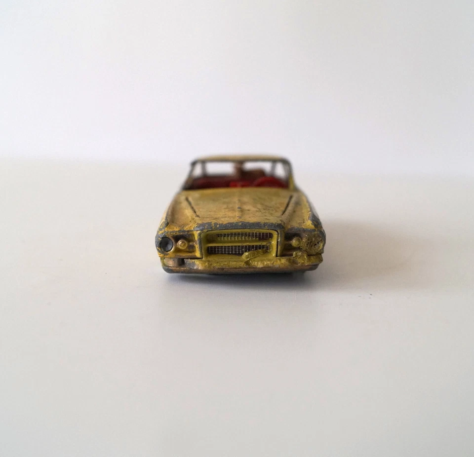 Corgi Toys GHIA L6.4 V8 Diecast 1962's ONLY PARTS Vintage Models Toy Rare Gift — 第 4/4 张图片