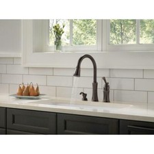 Delta 59963 Rbsd Dst Pull Down Sprayer Kitchen Faucet With Soap