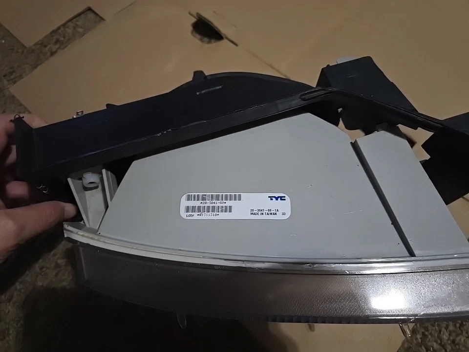 Faro Mercury Villager 93-95 marca Tyc Foto 2 de 4