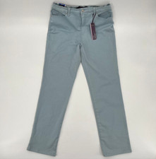 NWT Gloria Vanderbilt Women's Amanda Jeans Sz 10 Light Blue Tapered Leg Stretch