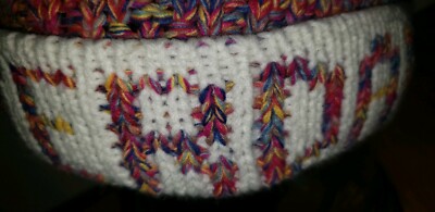 Bonnet (Beanie) Robin Ruth Avec Pompon - Motif Tricoté Multicolore Amsterdam - Taille Unique - Occasion