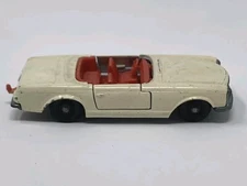 Matchbox by Lesney - Mercedes 230 SL - No 27 - White - Made in England