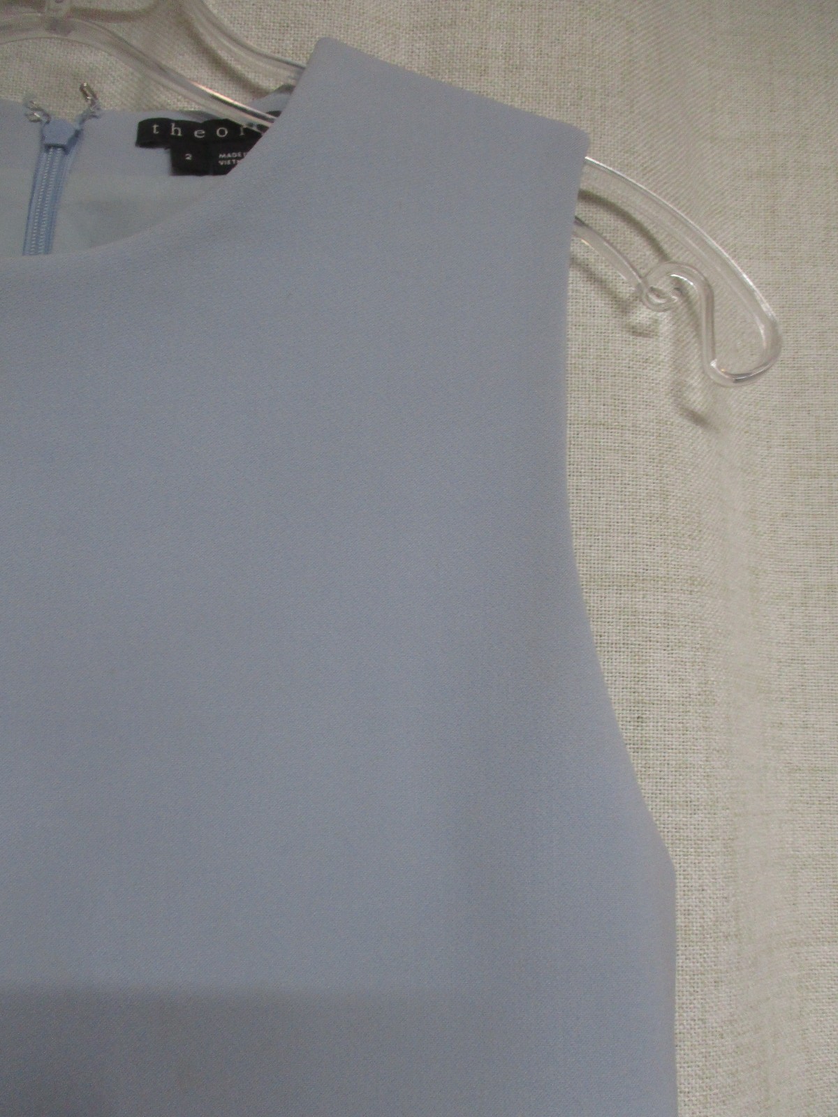 THEORY Light Blue Sleeveless Sheath Dress Wool Stretch Lined sz 2