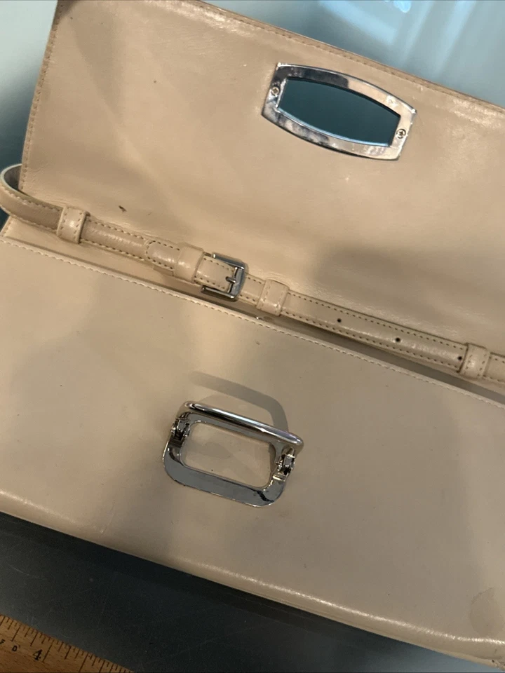 DKNY Womens Leather Adjustable Strap Lined Dome Crossbody Bag - Image 4 of 4