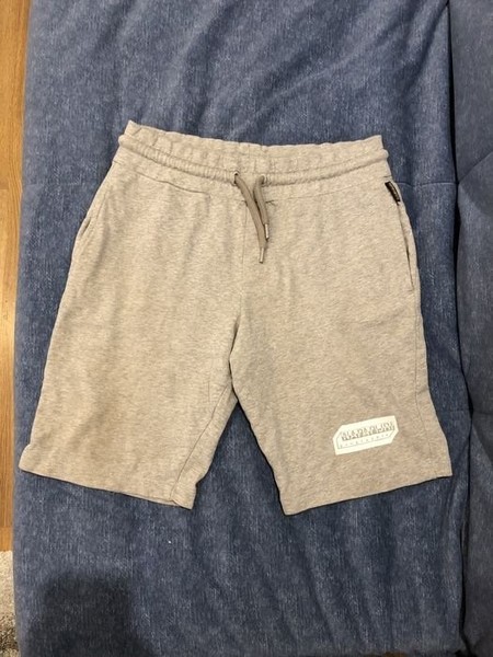 Men Napapijri Shorts Grey 8.5/10