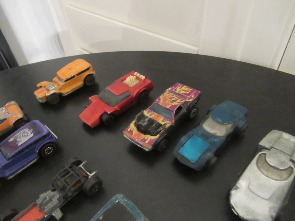 VTG Redline Hot Wheels Lot Of 29 Various Cars See Description - Image 2 of 4