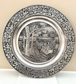 Vintage 1979 Pewter Plate Wilton RWP Columbia PA Christmas Sleigh Ride 10.75”