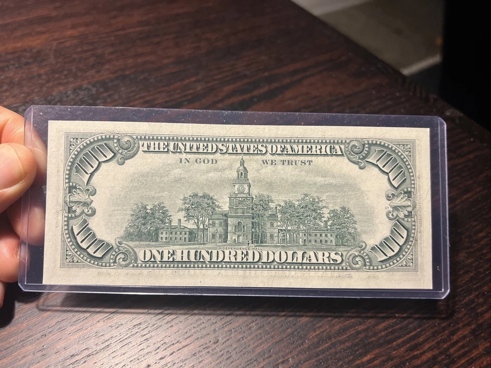 $100 1974 Chicago Federal Reserve Note - Image 3 of 4