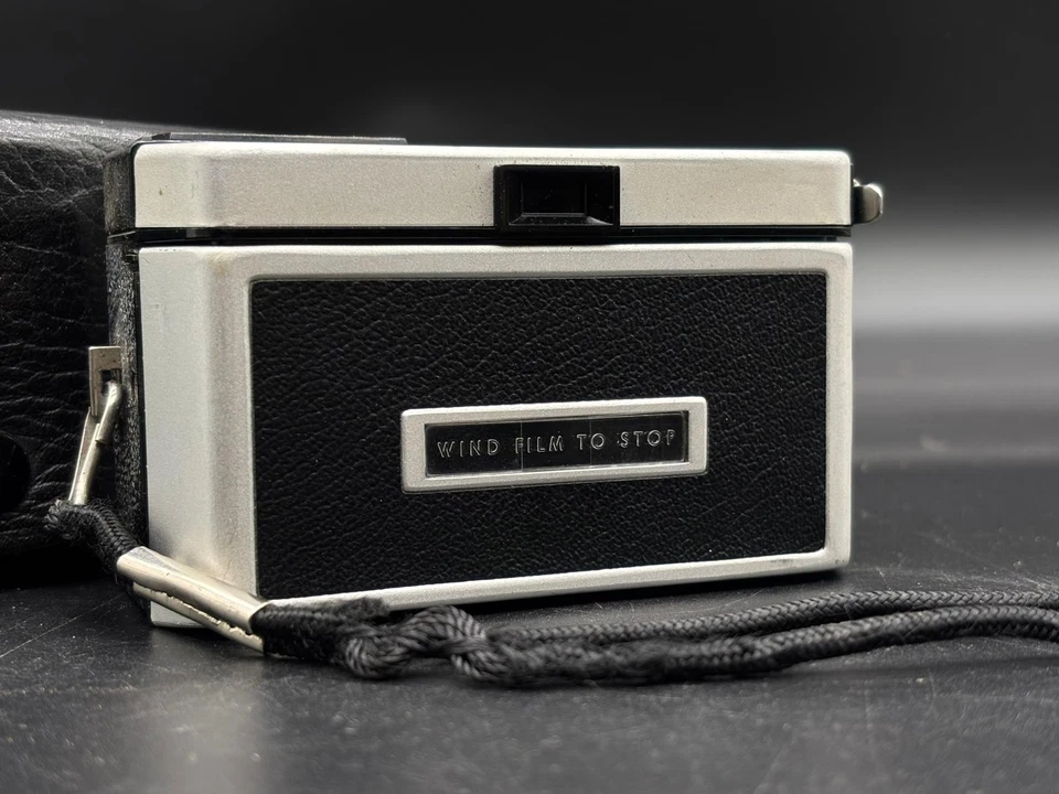 Vintage Kodak Instamatic 100 Camera - Photo 3/4