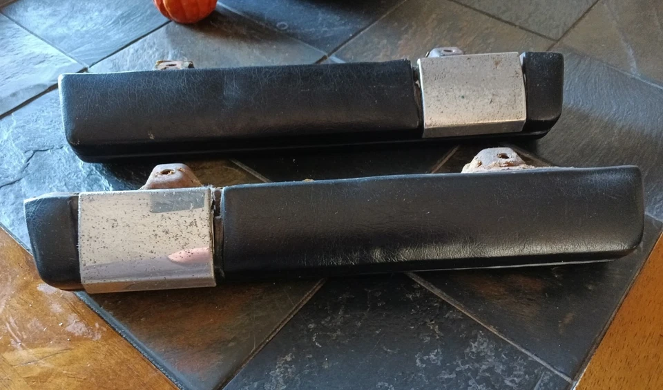 1964 1965 1966 1967 Buick Sportwagon Skylark wagon Olds 4door Arm Rest. OEM GM - Image 2 of 4