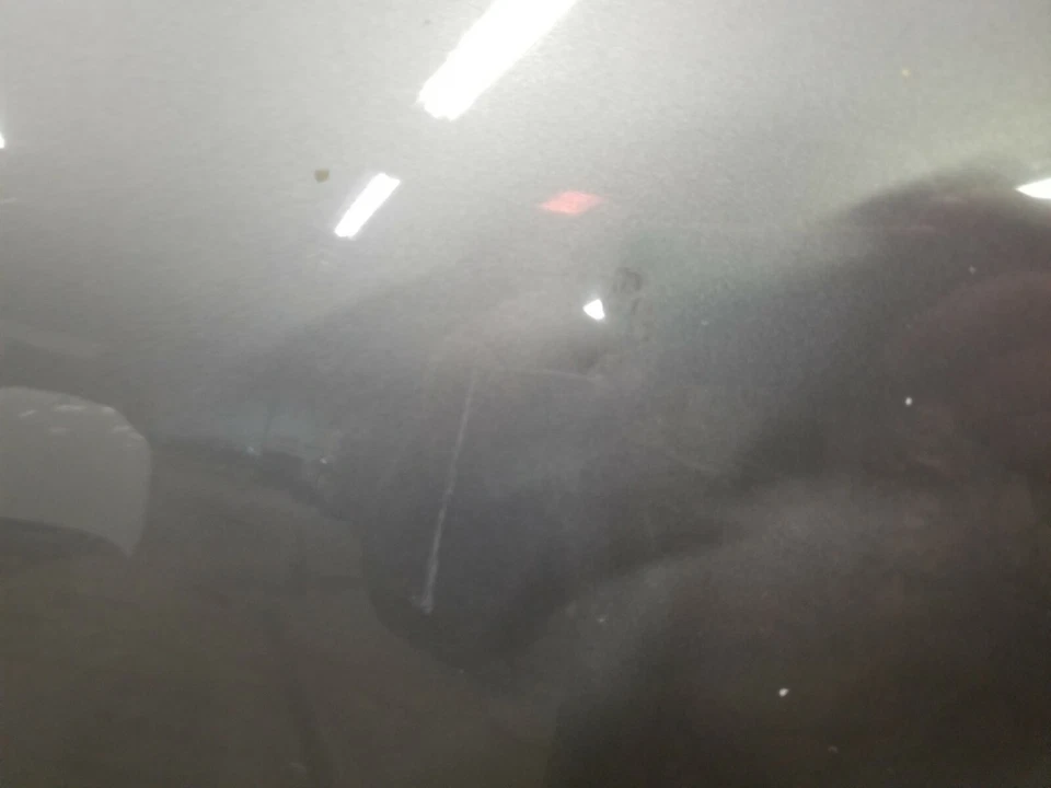 *无运费* 2008 宝马 528i E60 车架,灰色(颜色代码:A52)前边缘压槽 — 第 3/3 张图片