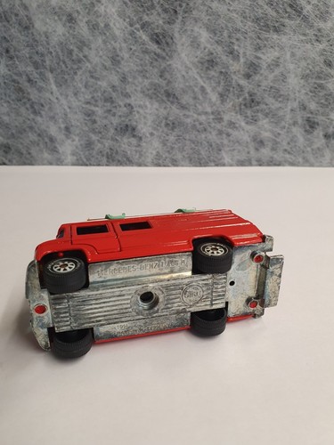 siku V 339 - 2213 - Veicolo di soccorso in acqua MB L406 D - 1:55 - anni 70 - mint - Foto 13 di 14