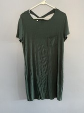 Maurices 24/7 Solid Dark Green T-shirt Dress with Breast Pocket Size Large