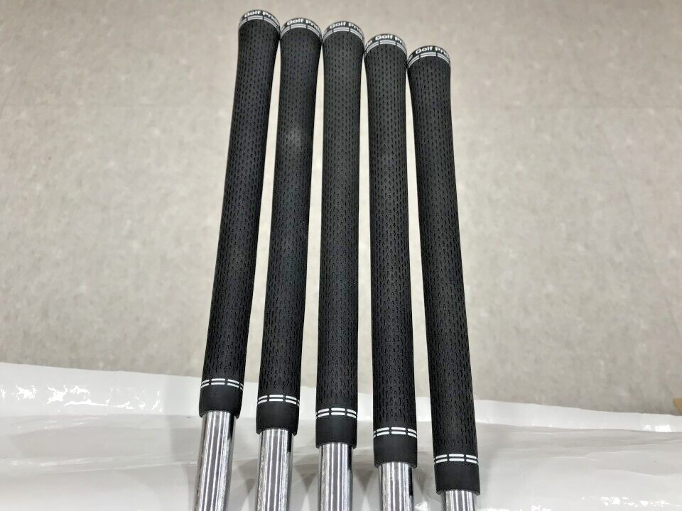 Onoff - ONOFF KURO（2017） 1W   ATTAS COOL 7S ONOFF FORGED KURO 2017 Iron Set 5 pcs 6-pw Flex Regular NS