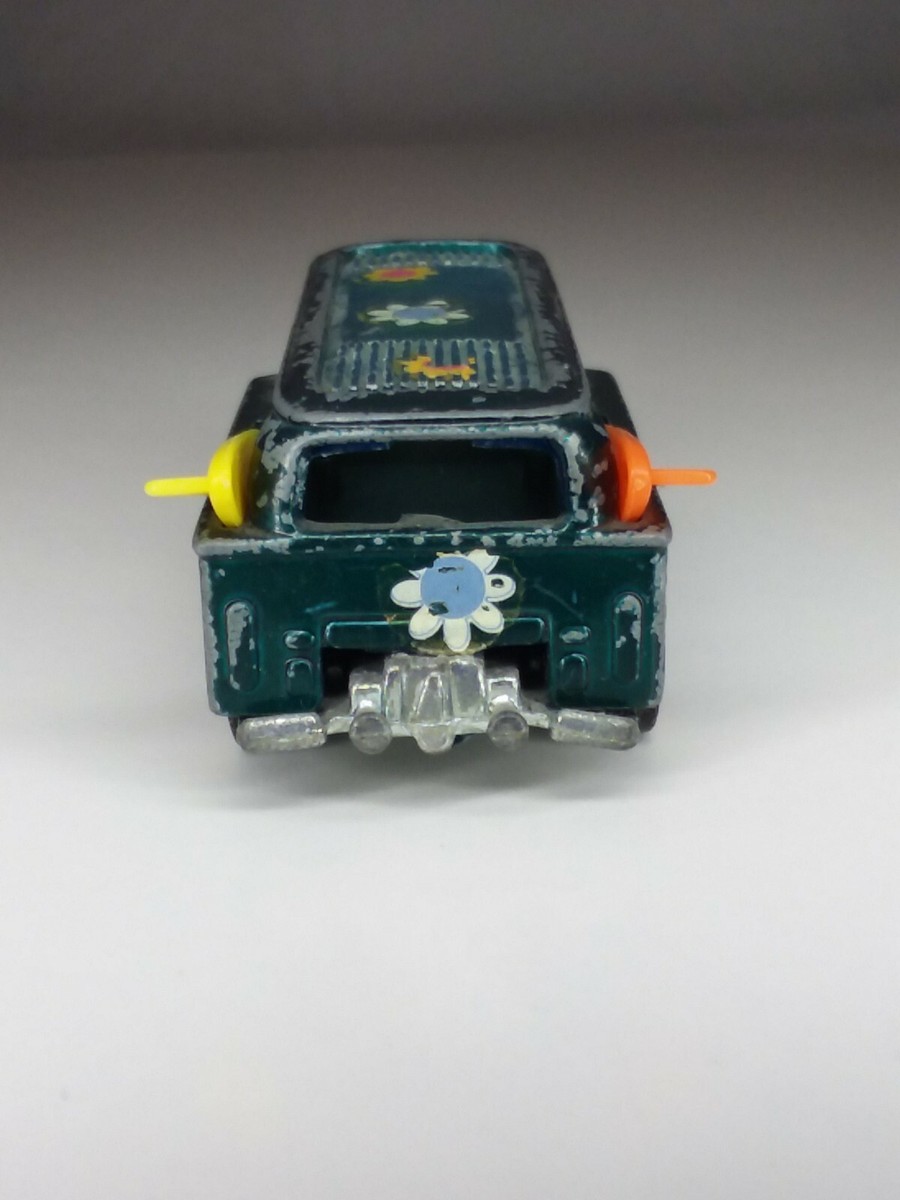 Hot Wheels Redline Volkswagen Beach Bomb 1969 Aqua W/ Boards Made