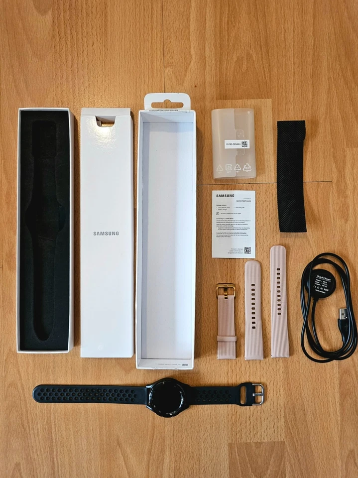 Samsung Galaxy Watch4 Classic, photo 1 of 5