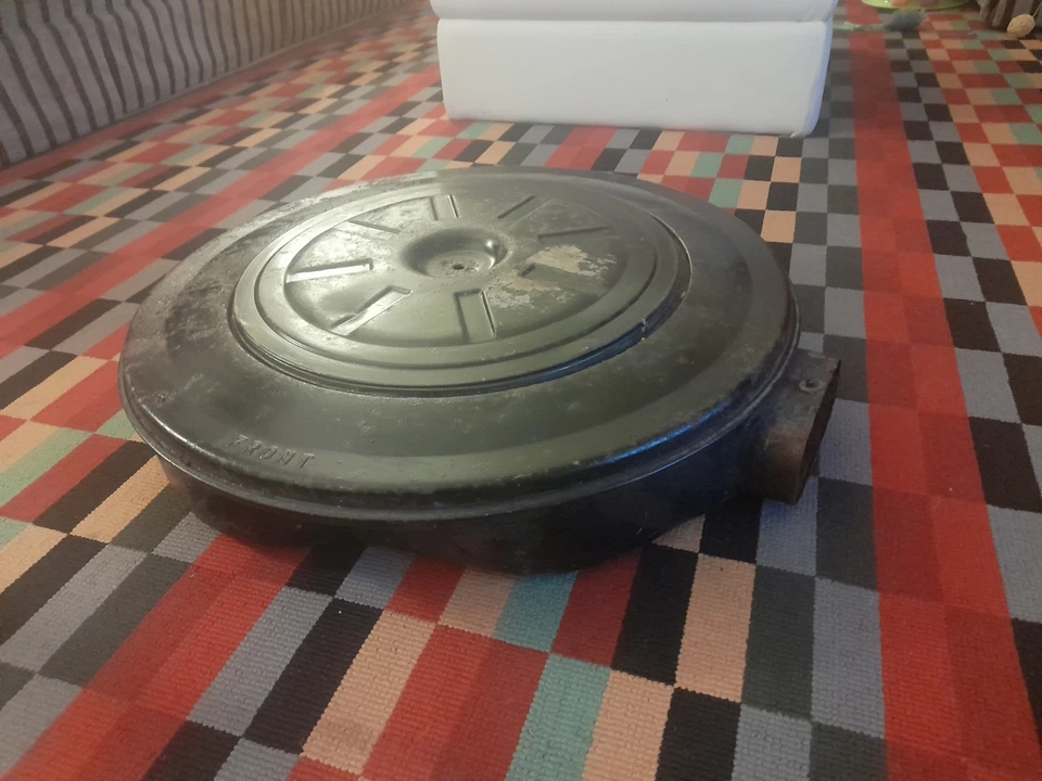 RARE ORIGINAL LINCOLN CONTINENTAL ORIGINAL AIR BOX,AIR PAN, ORIGINAL  - Image 4 of 4