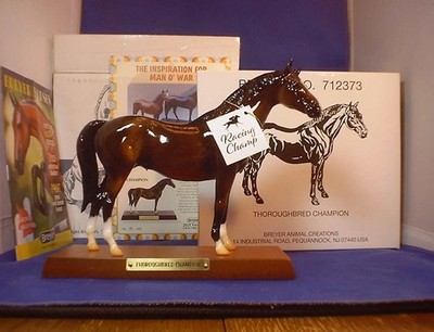 BREYER 2021 VINTAGE CLUB TERRANG PRESENTATION THOROUGHBRED HORSE CHAMPION NIBOX