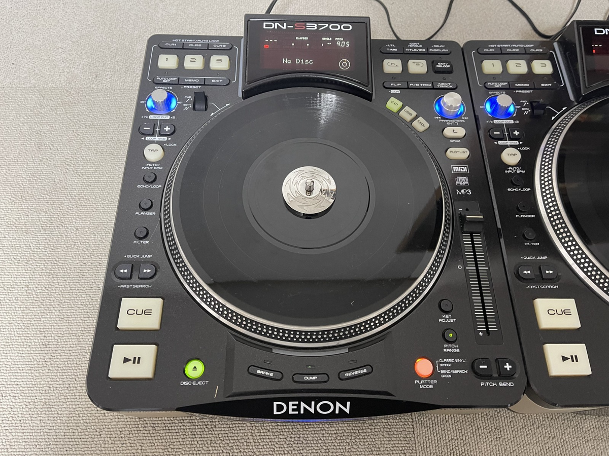 DENON DN-S3700 ターンテーブル セット Denon DJ DN-S3700 Digital Turntable Media Player and Controller
