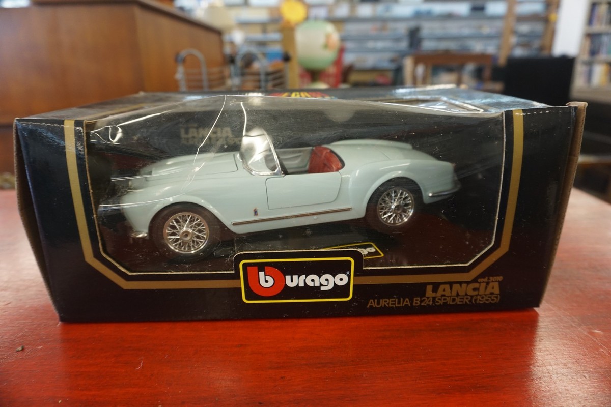 1/18 Burago Lancia Aurelia B24 Spider 1955 (14027) New open box