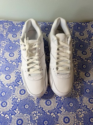 Nike Air Max Command Leather Triple White Men s Size 9.5 749760-102 New - No Box