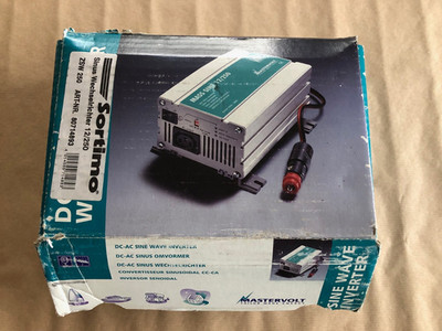 MASTERVOLT Sinus Wechselrichter 12/250