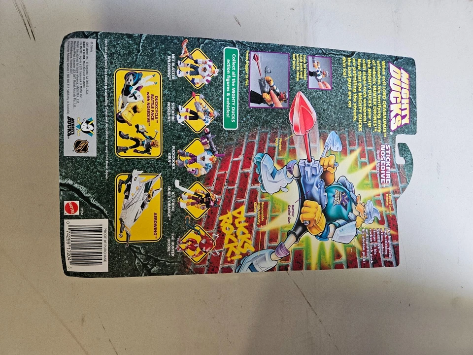 Экшн-фигурка 1996 Mighty Ducks Spinshot Nosedive - Изображение 2 из 3