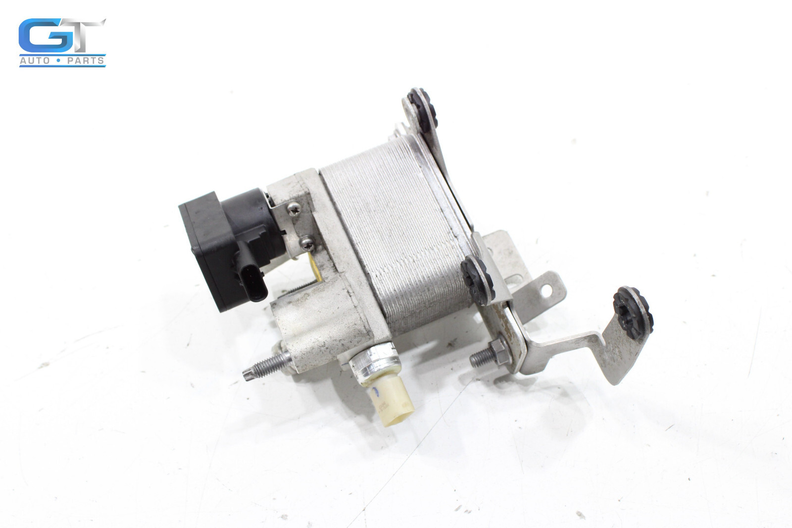 POLESTAR 2 AWD HEAT EXCHANGER COOLANT PUMP UNIT VALVE OEM 2021 